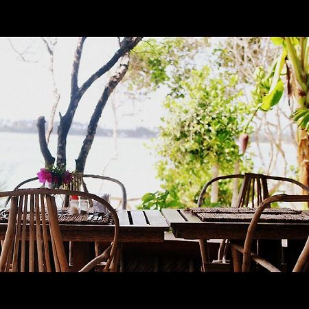 แซนซิบาร์ ร็อค รีสอร์ท Hotel Zanzibar ภายนอก รูปภาพ