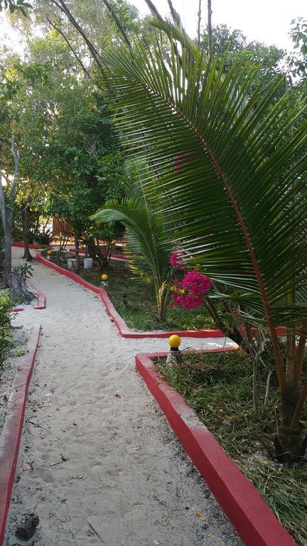 แซนซิบาร์ ร็อค รีสอร์ท Hotel Zanzibar ภายนอก รูปภาพ